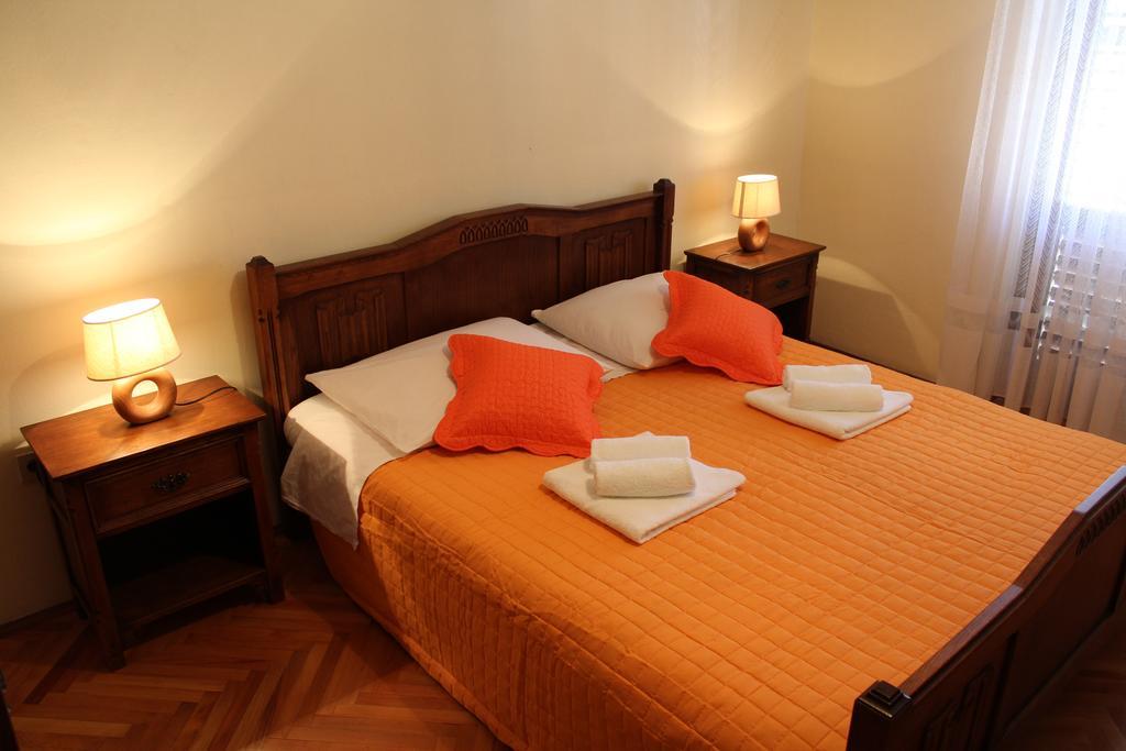 Apartments Stari Sibenik Grebaštica Quarto foto