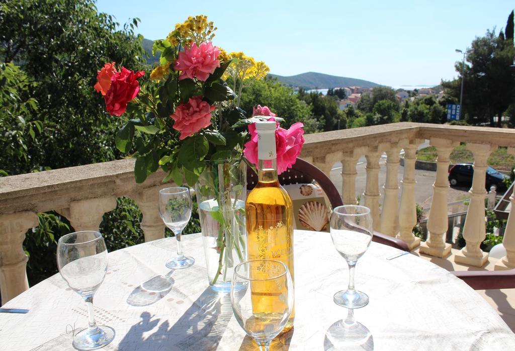 Apartments Stari Sibenik Grebaštica Quarto foto