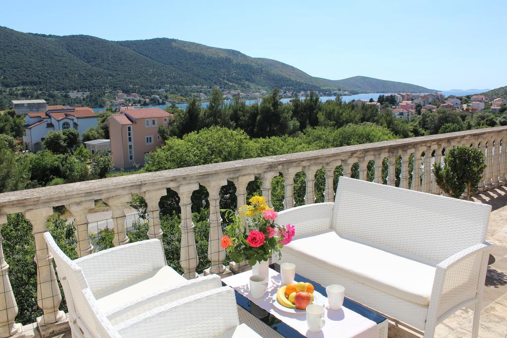 Apartments Stari Sibenik Grebaštica Quarto foto